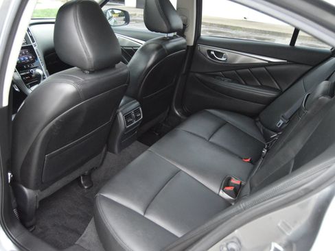 Used 2016 INFINITI Q50 Premium w/ 2.0T Premium Plus Package RWD image 19