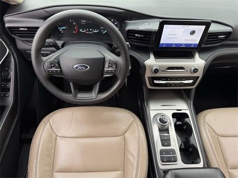 Used 2021 Ford Explorer 2WD w/ Class III Trailer Tow Package image 10