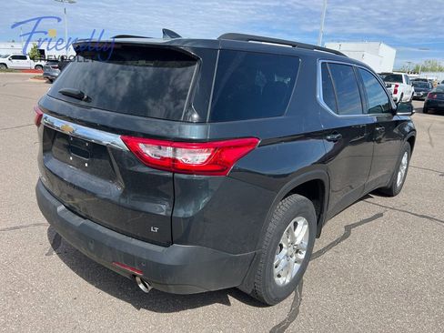 Certified 2020 Chevrolet Traverse LT w/ Driver Confidence II Package AWD/4WD image 3