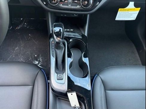 New 2026 Buick Envista Sport Touring w/ Convenience I Package FWD image 23