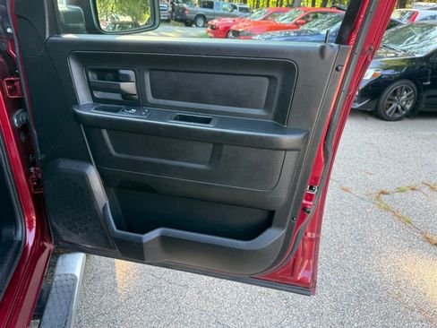 Used 2015 RAM 1500 Express AWD/4WD image 17