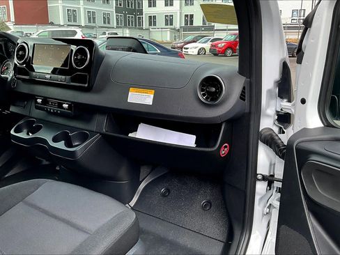 Certified 2026 Mercedes-Benz Sprinter 2500 image 19