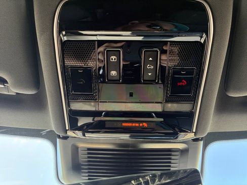 New 2026 Land Rover Range Rover Sport SE AWD/4WD image 21