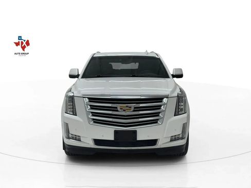 Used 2019 Cadillac Escalade Platinum image 7