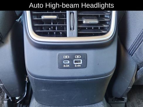 Used 2025 Subaru Outback Premium AWD/4WD image 28