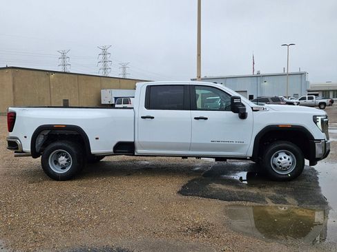 New 2026 GMC Sierra 3500 Pro w/ 1SA Pro Safety Plus Package image 7
