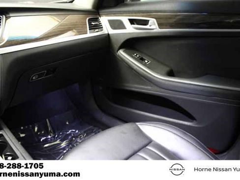 Used 2015 Hyundai Genesis 3.8 w/ Option Group 02 image 11