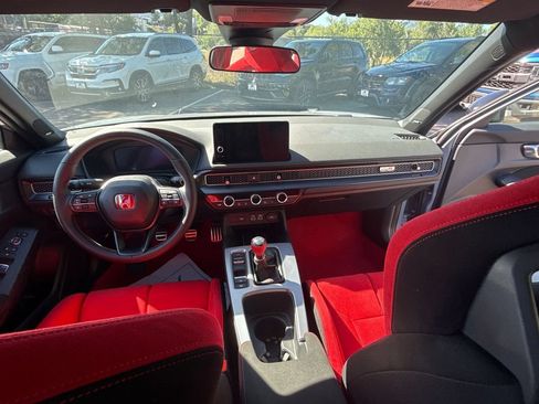 Used 2024 Honda Civic Type R image 14