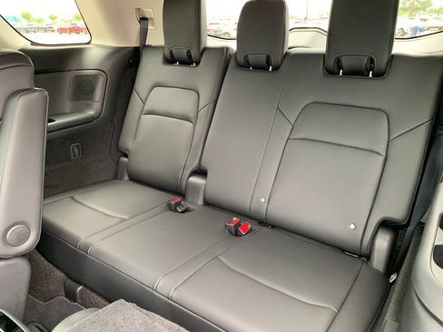 New 2026 Nissan Pathfinder SL FWD image 21
