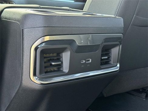 New 2026 GMC Sierra 1500 Elevation image 26