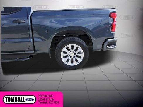 Used 2020 Chevrolet Silverado 1500 Custom w/ Infotainment Package RWD image 29