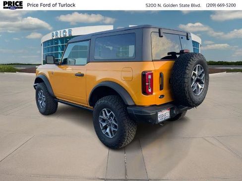 Certified 2022 Ford Bronco Badlands image 7