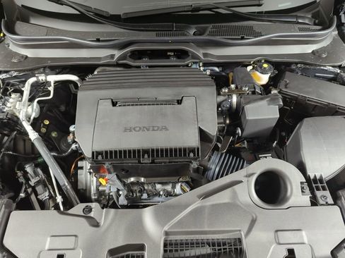 New 2025 Honda Pilot TrailSport image 9