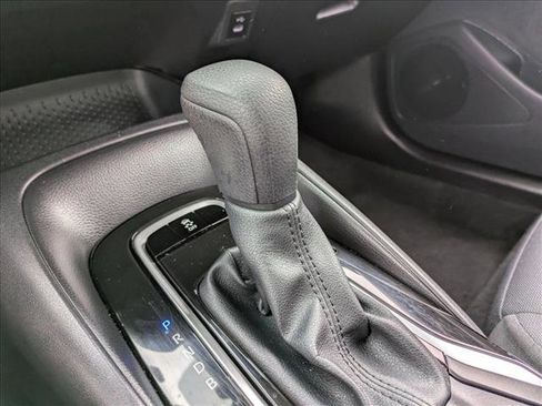 Certified 2025 Toyota Corolla LE image 12