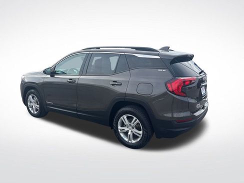 Used 2019 GMC Terrain SLE w/ Driver Convenience Package image 4