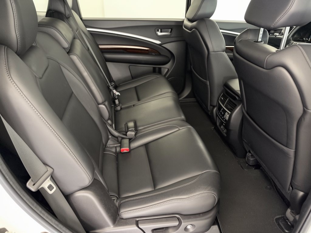 Used 2019 Acura MDX FWD image 29
