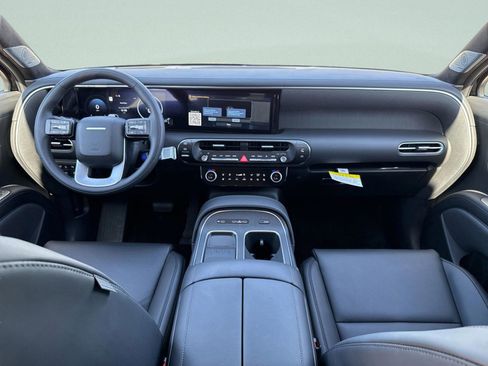 Used 2026 Hyundai Palisade Calligraphy FWD image 11