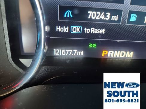 Used 2020 Ford Expedition XLT w/ Equipment Group 202A image 21