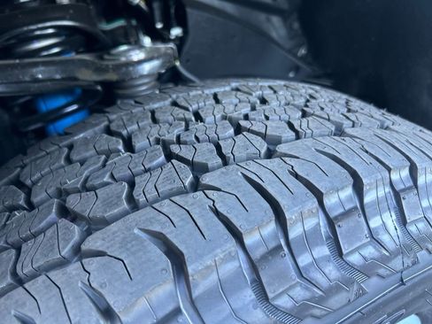 New 2025 Toyota Tacoma TRD Off-Road image 29