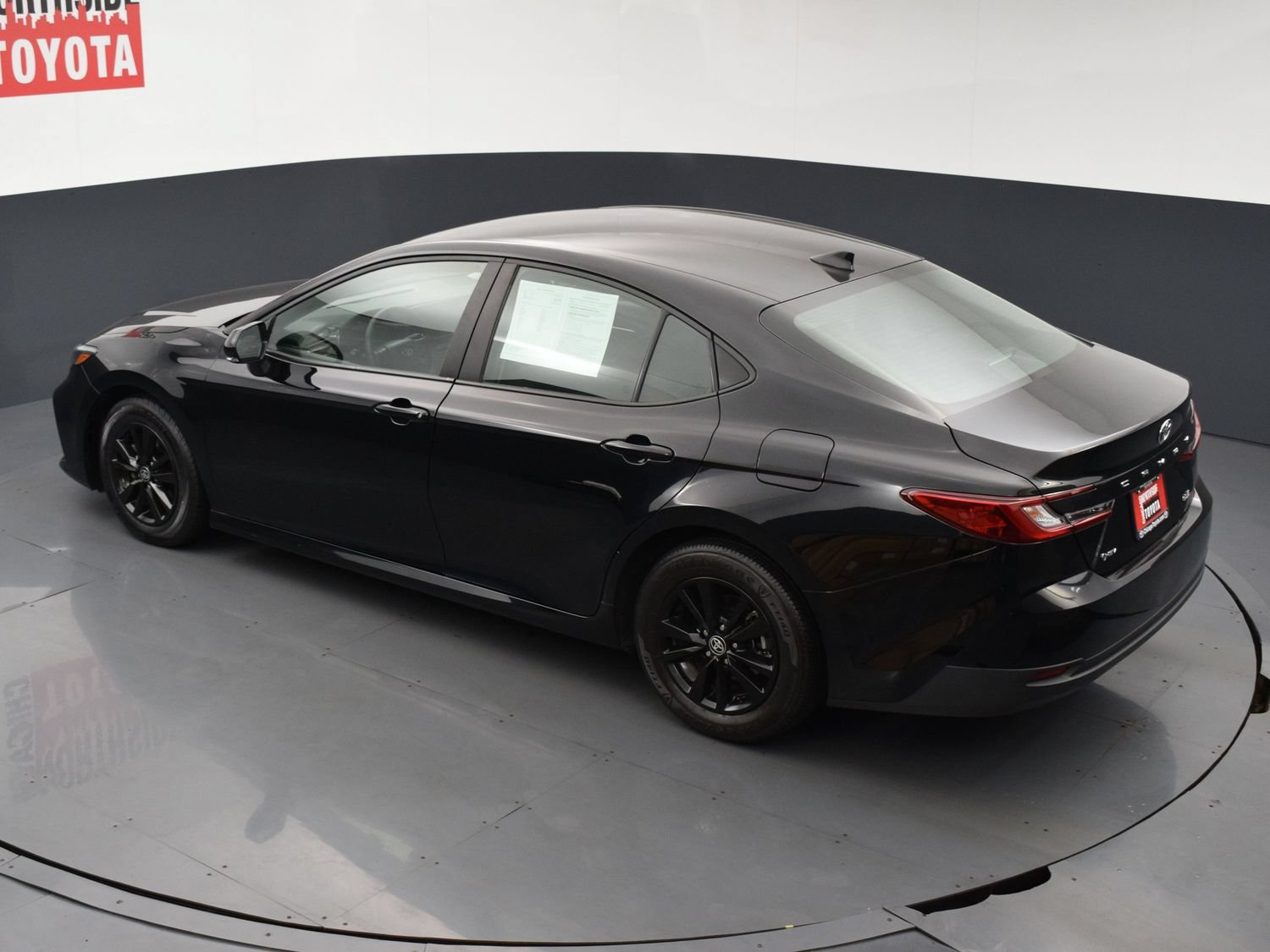 Used 2025 Toyota Camry LE FWD image 19