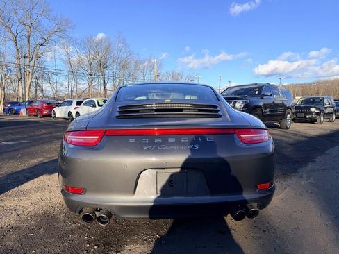 Used 2015 Porsche 911 Carrera 4S image 9