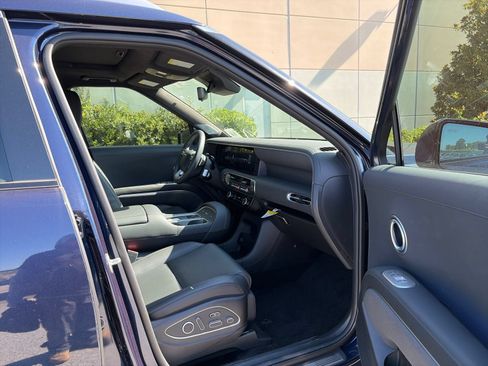 Used 2026 Hyundai Palisade Calligraphy FWD image 13