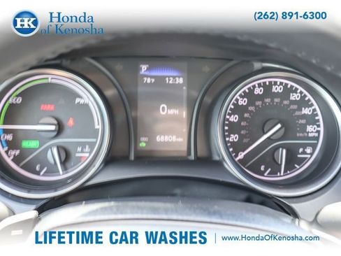 Used 2024 Toyota Camry SE FWD image 14