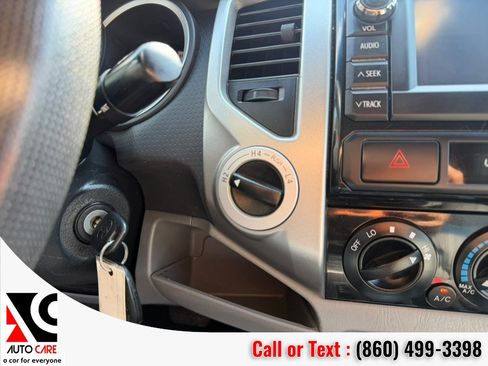 Used 2013 Toyota Tacoma 4x4 Access Cab V6 w/ SR5 Pkg image 25