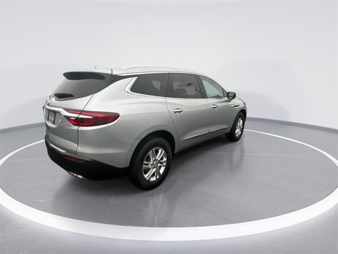 Used 2021 Buick Enclave Essence w/ Sound and Sites Package image 8