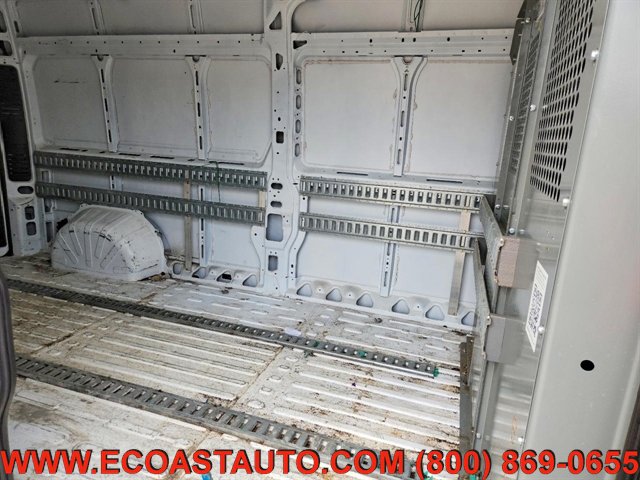 Used 2023 RAM ProMaster 2500 FWD image 12