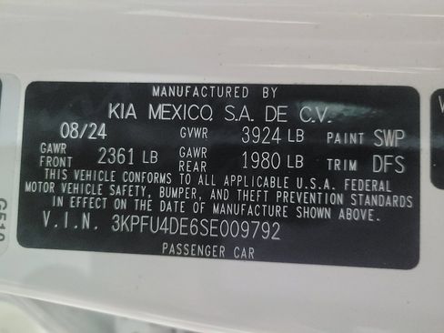 Used 2025 Kia K4 EX FWD image 33