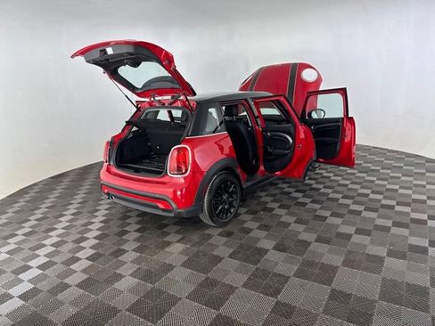 Used 2023 MINI Cooper 4-Door Hardtop FWD image 16