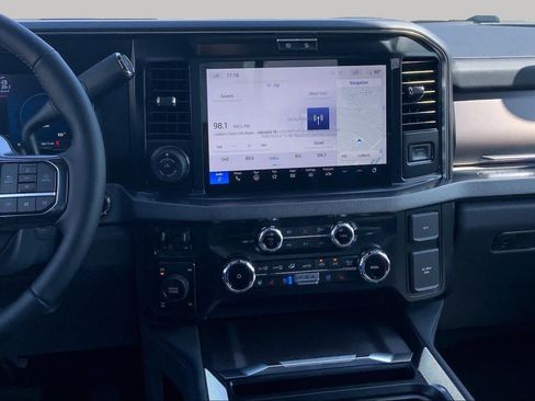 New 2026 Ford F250 Platinum AWD/4WD image 6