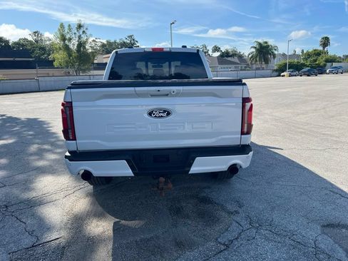 Used 2025 Ford F150 Lariat w/ Equipment Group 502A High AWD/4WD image 4