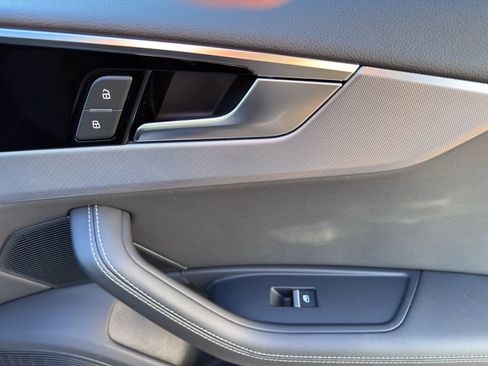 Used 2022 Audi A5 2.0T Premium Plus w/ Premium Plus image 32