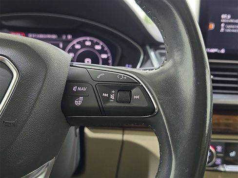 Used 2018 Audi Q5 2.0T Premium Plus w/ Premium Plus Package image 18