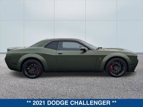 Used 2021 Dodge Challenger R/T Scat Pack RWD image 6