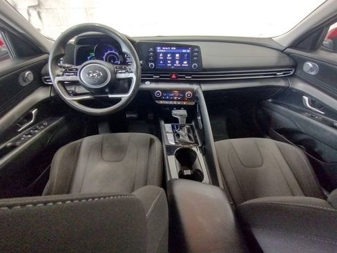 Used 2023 Hyundai Elantra Blue FWD image 33