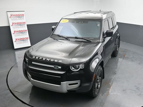 Used 2022 Land Rover Defender 110 S image 27
