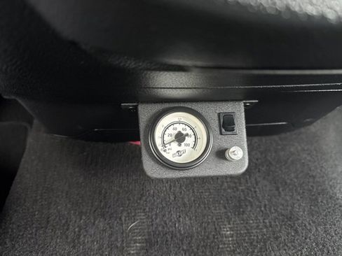 Used 2013 RAM 1500 Big Horn image 40