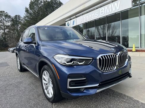 Certified 2022 BMW X5 sDrive40i w/ Premium Package image 1