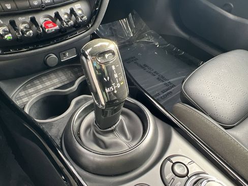 Certified 2024 MINI Cooper Clubman S image 23