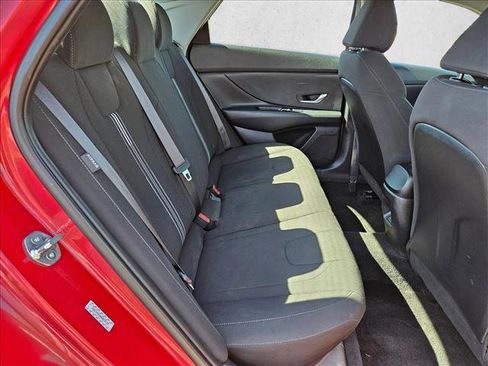 Used 2024 Hyundai Elantra SEL FWD image 23