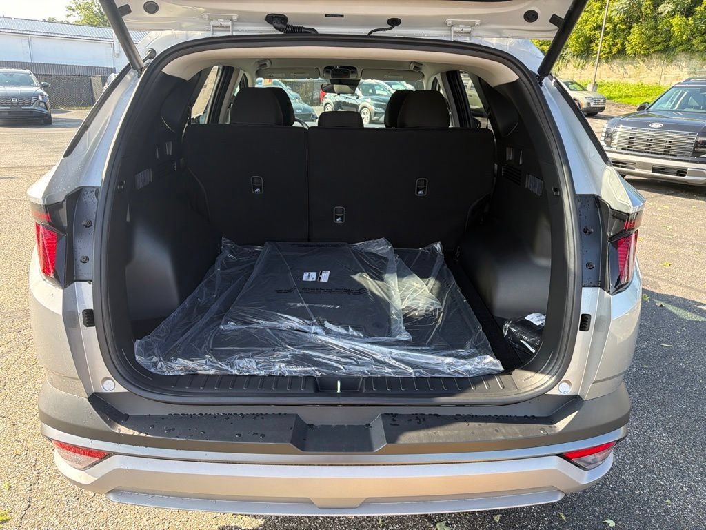 New 2026 Hyundai Tucson SEL Plus AWD/4WD image 11