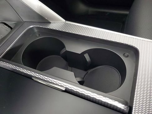 Used 2025 MAZDA CX-70 Plug-In Hybrid w/ Premium Pkg image 28