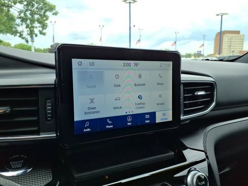 Certified 2024 Ford Explorer ST-Line w/ Class IV Trailer Tow Package AWD/4WD image 22