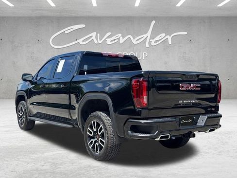 Used 2024 GMC Sierra 1500 AT4 w/ Technology Package AWD/4WD image 17