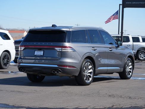 Used 2025 Lincoln Aviator Reserve w/ Illumination Package AWD/4WD image 3