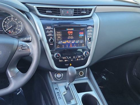 Used 2021 Nissan Murano S image 24