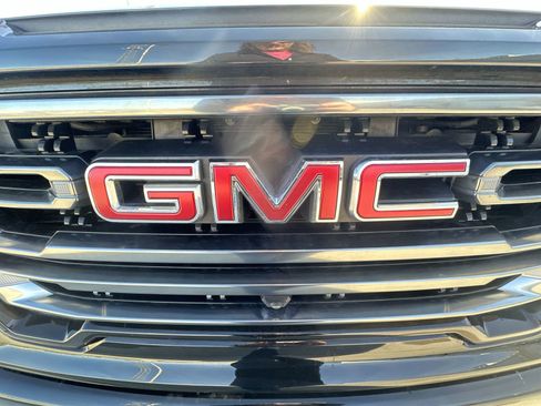 Used 2019 GMC Sierra 1500 AT4 w/ AT4 Premium Package image 32